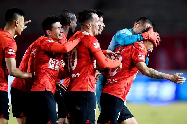 安卓APP-严益唯：东北德比上演世界足球潮流的“奇迹三分钟”