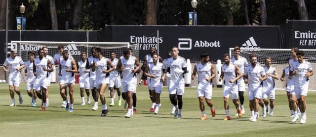 KAIYUN移动端-武一帆：本泽马果无理想替补？皇马“败家”不自知矣